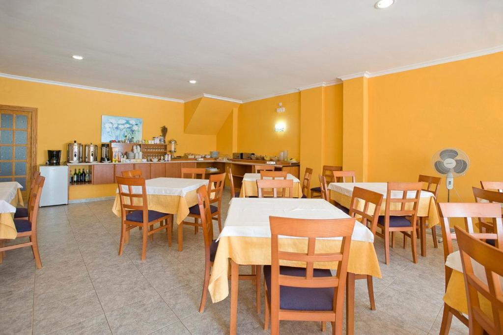 La Perla Apartahotel